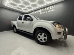 2016 ISUZU KB 300 D-TEQ LX A/T P/U D/C