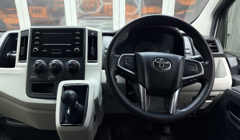 2021 TOYOTA QUANTUM 2.8 LWB CREWCAB F/C P/V full