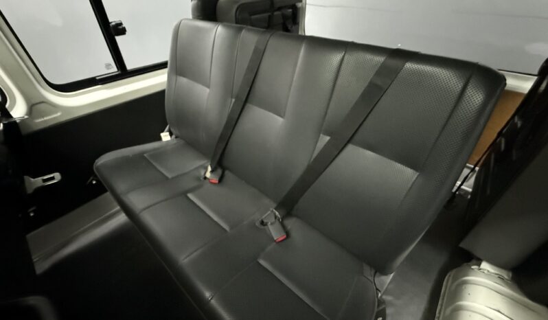 2024 TOYOTA QUANTUM/HIACE 2.5 D-4D SESFIKILE 16s full