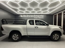 2016 TOYOTA HILUX 2.4 GD-6 RB SRX P/U E/CAB