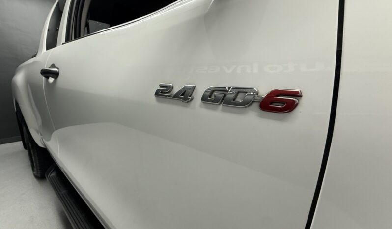 2022 TOYOTA HILUX 2.4 GD-6 RB RAIDER P/U E/CAB full