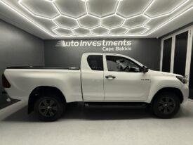 2022 TOYOTA HILUX 2.4 GD-6 RB RAIDER P/U E/CAB