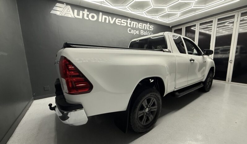 2022 TOYOTA HILUX 2.4 GD-6 RB RAIDER P/U E/CAB full