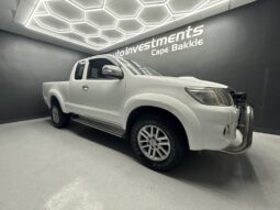 2014 TOYOTA HILUX 3.0D-4D RAIDER XTRA CAB P/U S/C full