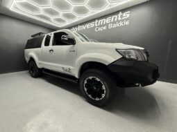 2015 TOYOTA HILUX 3.0D-4D LEGEND 45 XTRA CAB P/U full