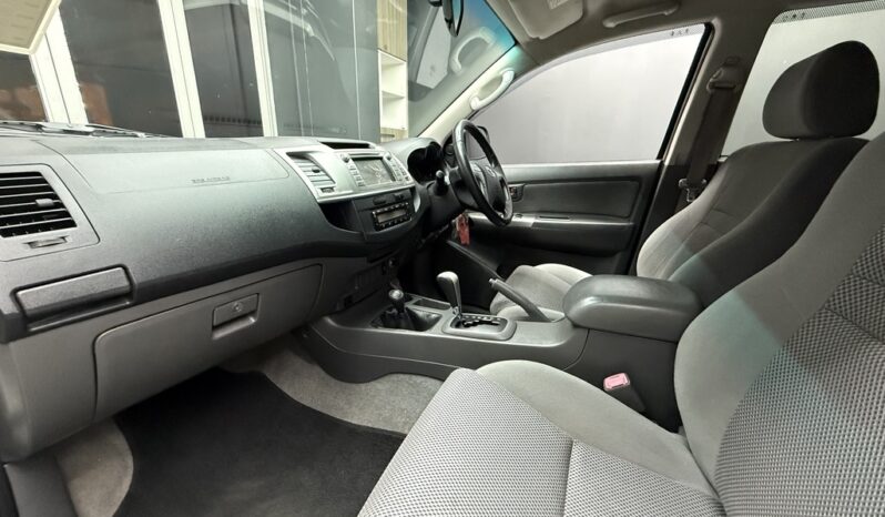 2013 TOYOTA HILUX 3.0 D-4D RAIDER 4X4 A/T P/U D/C full