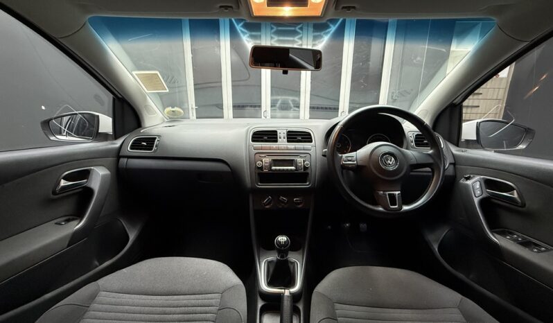 2013 VOLKSWAGEN POLO 1.4 COMFORTLINE 5DR full