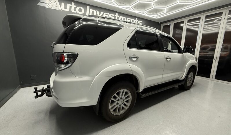 2015 TOYOTA FORTUNER 3.0D-4D R/B A/T full