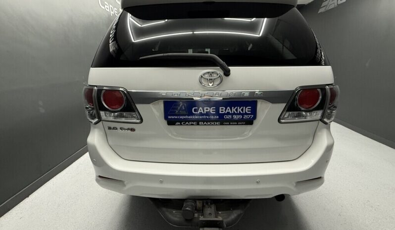 2015 TOYOTA FORTUNER 3.0D-4D R/B A/T full