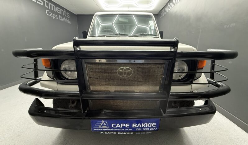 2005 TOYOTA LAND CRUISER 4.5 PETROL P/U S/C full