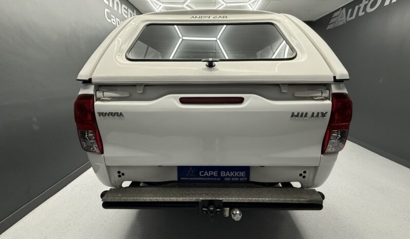 2021 TOYOTA HILUX 2.4 GD-6 SR 4X4 P/U D/C full
