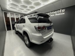 2012 TOYOTA FORTUNER 3.0D-4D 4X4 full