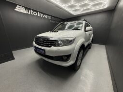 2012 TOYOTA FORTUNER 3.0D-4D 4X4 full