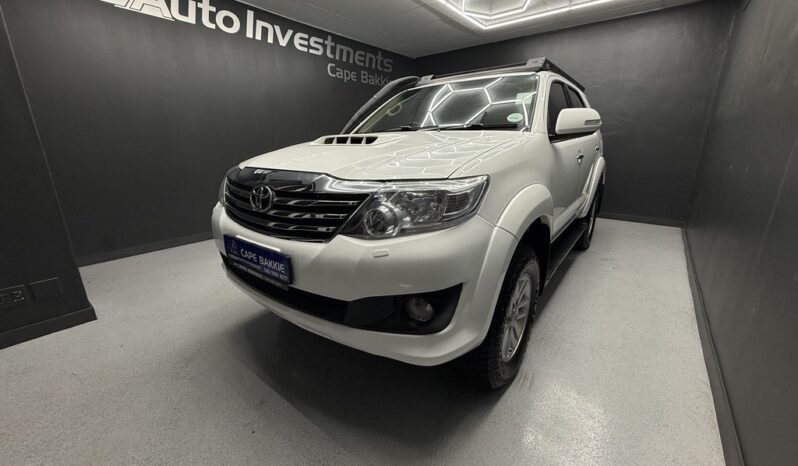 2012 TOYOTA FORTUNER 3.0D-4D 4X4 full