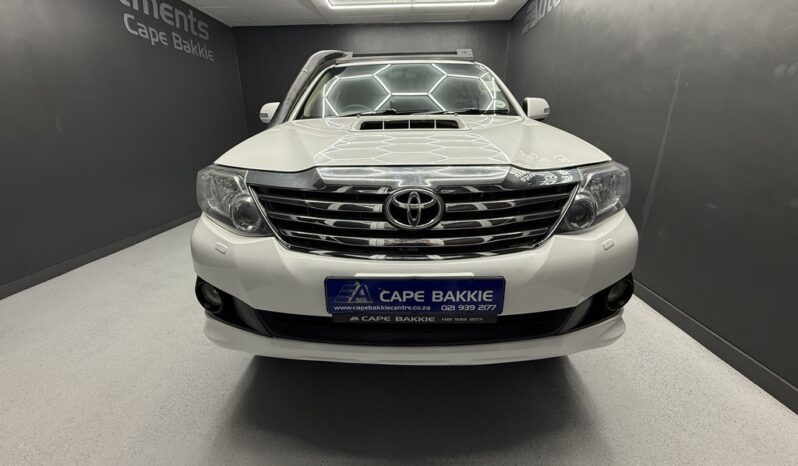 2012 TOYOTA FORTUNER 3.0D-4D 4X4 full
