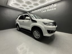 2012 TOYOTA FORTUNER 3.0D-4D 4X4 full