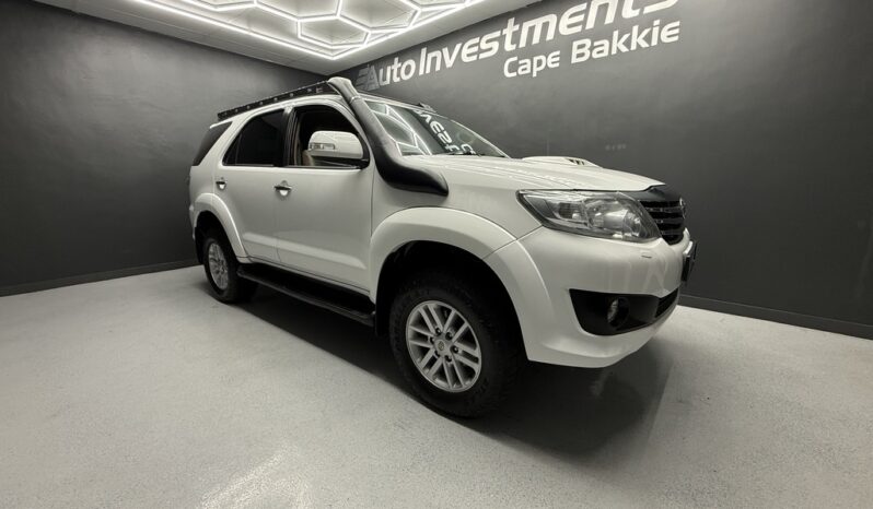 2012 TOYOTA FORTUNER 3.0D-4D 4X4 full