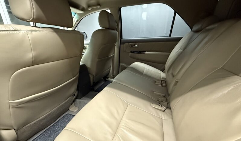 2012 TOYOTA FORTUNER 3.0D-4D 4X4 full