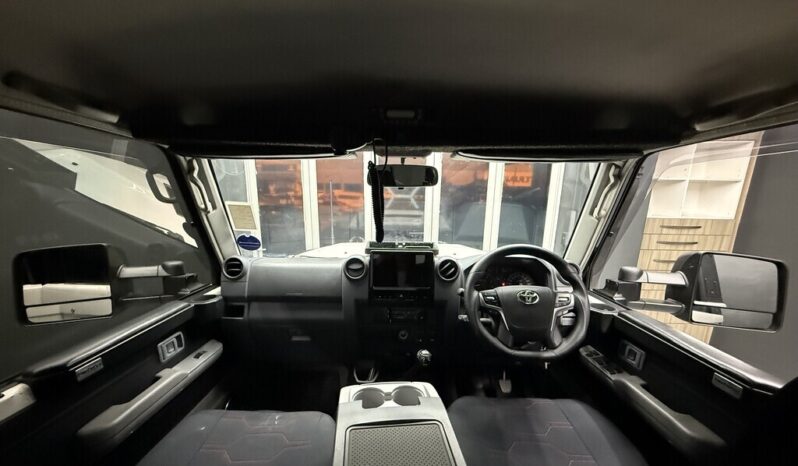 2015 TOYOTA LANDCRUISER 76 4.5D V8 S/W full