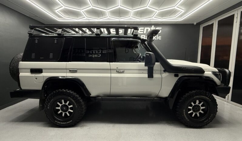 2015 TOYOTA LANDCRUISER 76 4.5D V8 S/W full