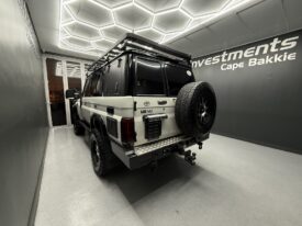 2015 TOYOTA LANDCRUISER 76 4.5D V8 S/W