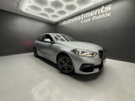 2021 BMW 118i SPORTLINE A/T (F40)