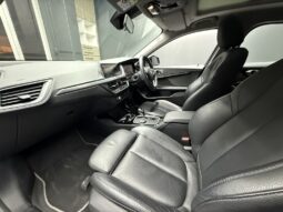 2021 BMW 118i SPORTLINE A/T (F40) full