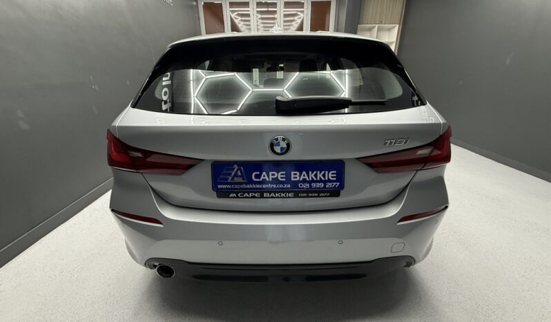 2021 BMW 118i SPORTLINE A/T (F40) full