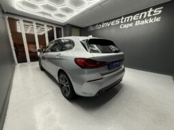 2021 BMW 118i SPORTLINE A/T (F40)