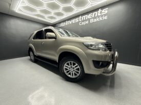 2013 TOYOTA FORTUNER 2.5D-4D RB