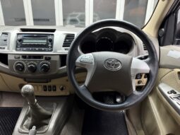 2013 TOYOTA FORTUNER 2.5D-4D RB full