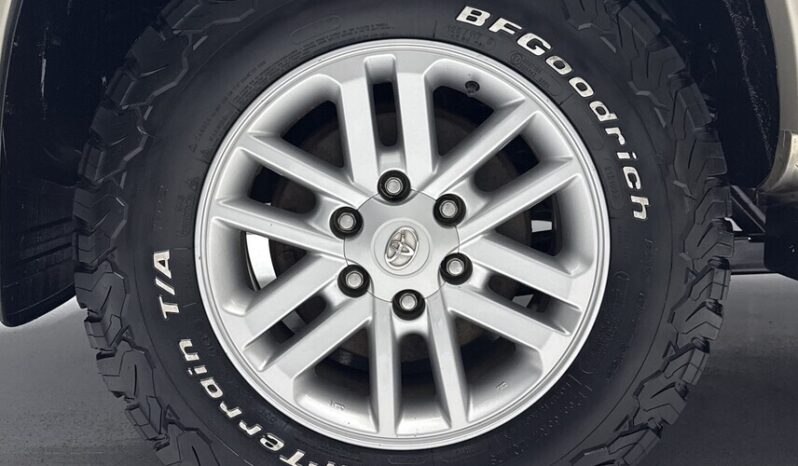 2013 TOYOTA FORTUNER 2.5D-4D RB full