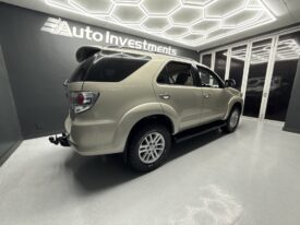 2013 TOYOTA FORTUNER 2.5D-4D RB