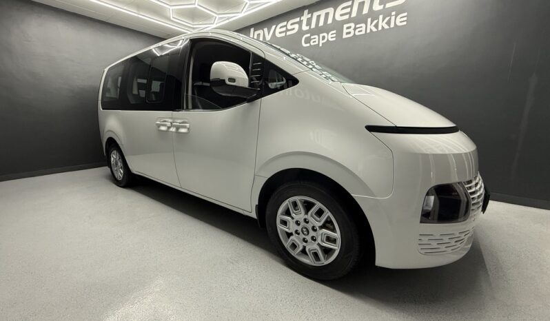 2025 HYUNDAI STARIA 2.2D EXECUTIVE A/T full