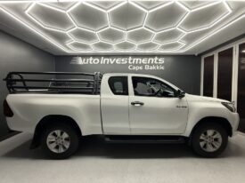2016 TOYOTA HILUX 2.4 GD-6 RB SRX P/U E/CAB