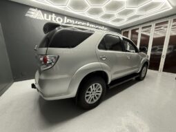 2013 TOYOTA FORTUNER 3.0D-4D R/B
