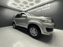 2013 TOYOTA FORTUNER 3.0D-4D R/B full