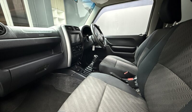 2013 SUZUKI JIMNY 1.3 full
