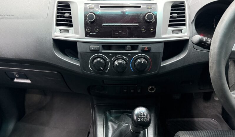 2014 TOYOTA FORTUNER 2.5D-4D RB full