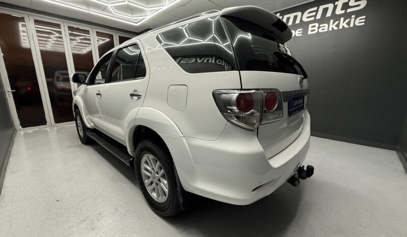 2014 TOYOTA FORTUNER 2.5D-4D RB full