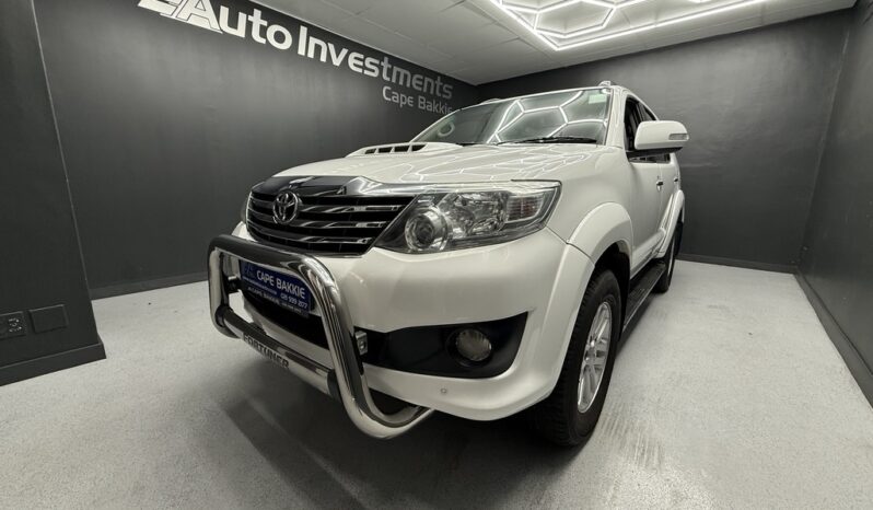 2014 TOYOTA FORTUNER 2.5D-4D RB full