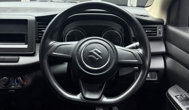 2026 SUZUKI ERTIGA 1.5 GA full