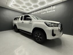 2021 TOYOTA HILUX 2.4 GD-6 RB RAIDER P/U E/CAB full