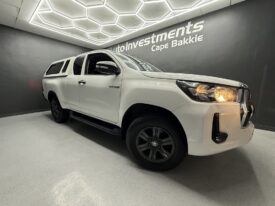 2021 TOYOTA HILUX 2.4 GD-6 RB RAIDER P/U E/CAB