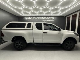 2021 TOYOTA HILUX 2.4 GD-6 RB RAIDER P/U E/CAB