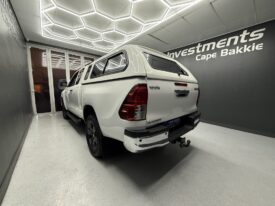2021 TOYOTA HILUX 2.4 GD-6 RB RAIDER P/U E/CAB