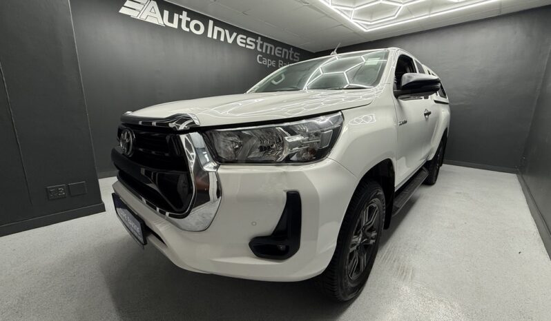 2021 TOYOTA HILUX 2.4 GD-6 RB RAIDER P/U E/CAB full