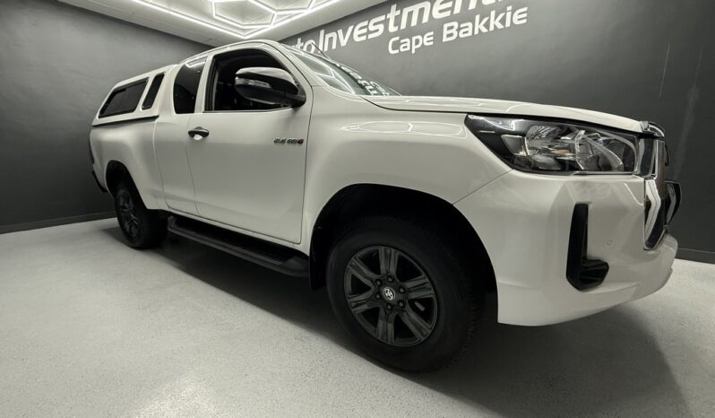 2021 TOYOTA HILUX 2.4 GD-6 RB RAIDER P/U E/CAB full
