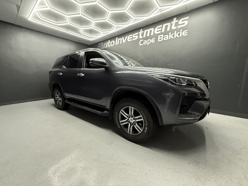2023 TOYOTA FORTUNER 2.4GD-6 R/B A/T