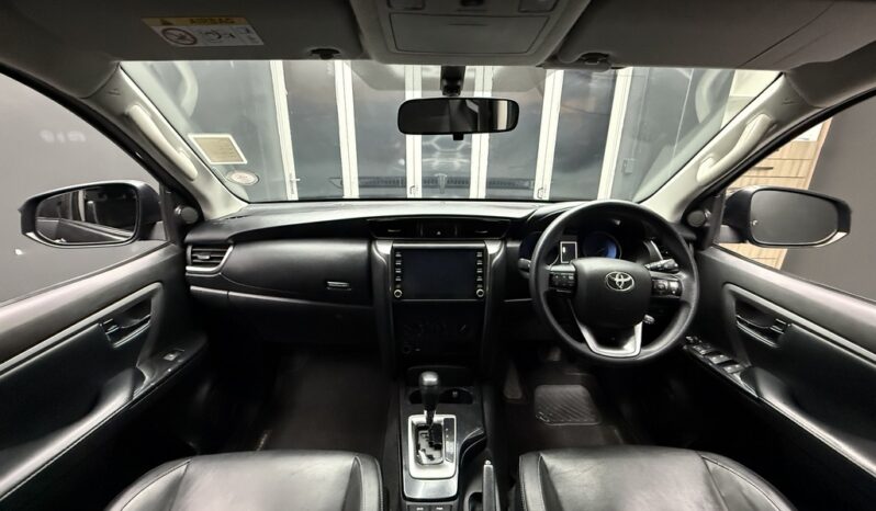 2023 TOYOTA FORTUNER 2.4GD-6 R/B A/T full